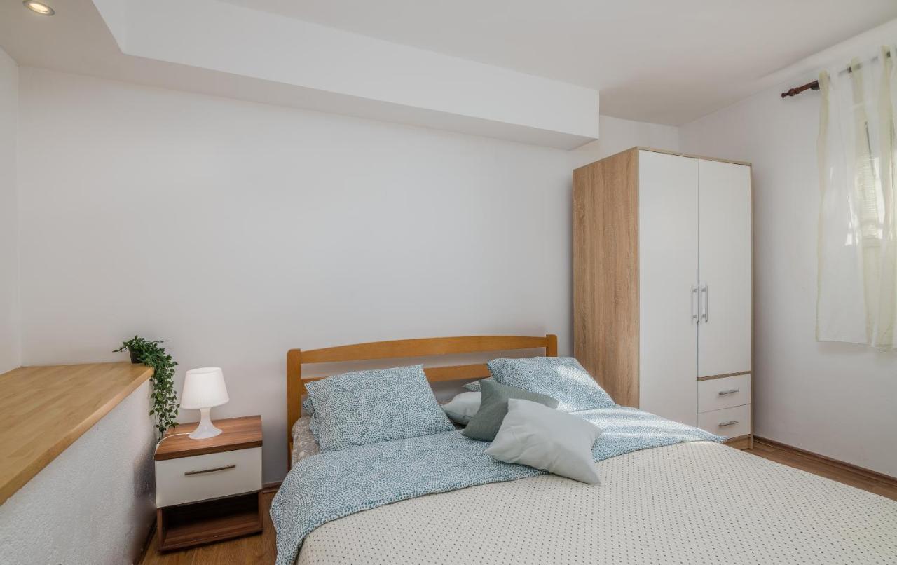 Apartments D Krk Town Luaran gambar