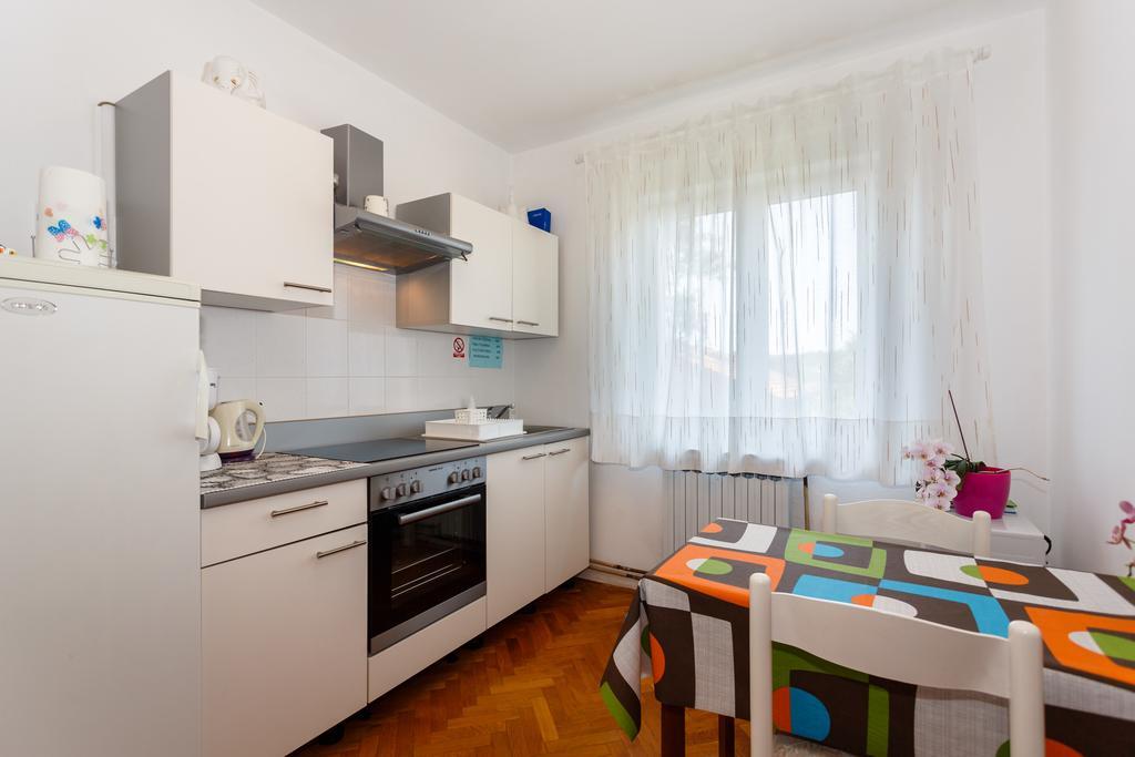 Apartments D Krk Town Luaran gambar
